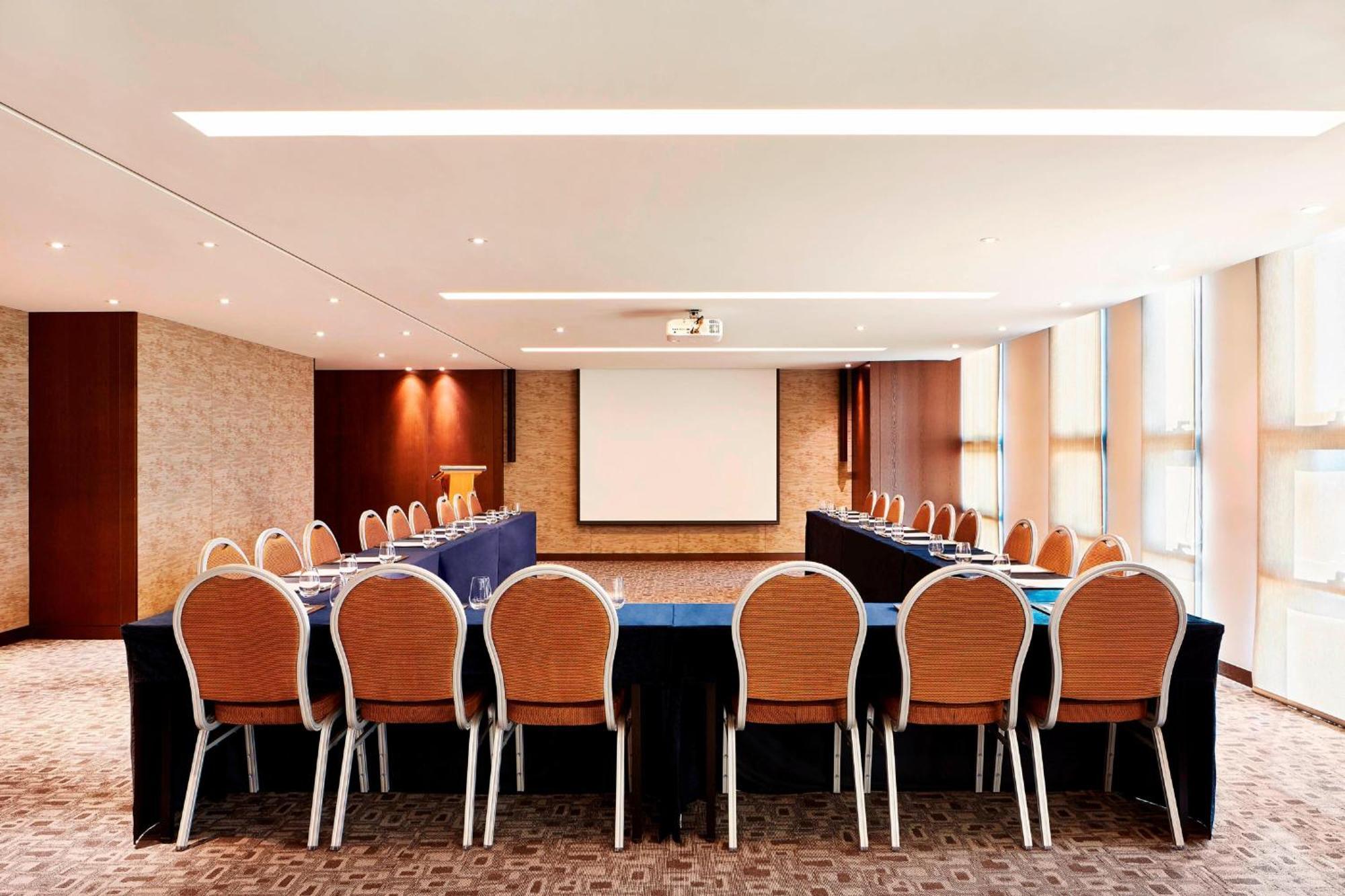 Four Points By Sheraton Josun, Seoul Station Exterior foto